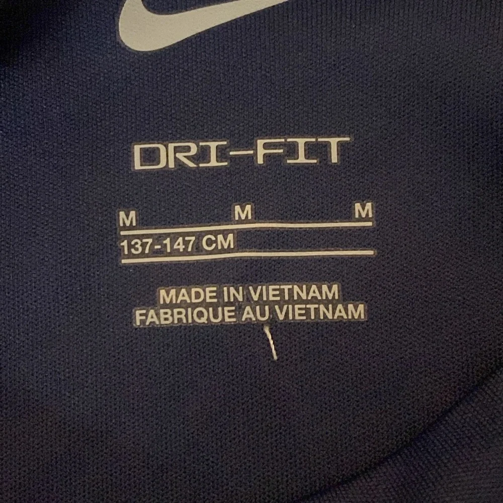 Nike Boys Navy Swim Short Sleeve Shirt Size M